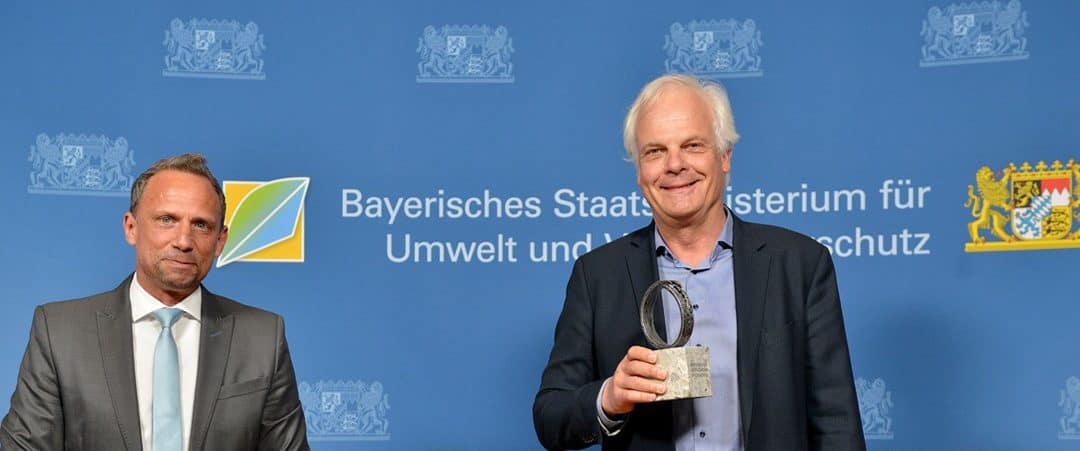 Contech-Geschäftsführer Frank Thurner erhält Bayerischen Ressourceneffizienzpreis 2021 von Staatsminister Thorsten Glauber